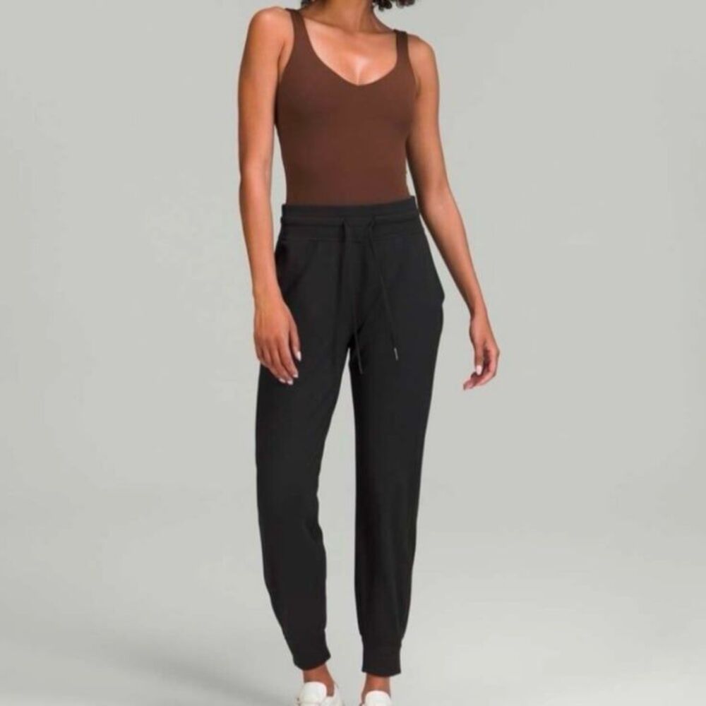 Lululemon Ready to Rulu High-Rise Jogger in Black Size 8